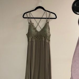 La Miel Olive Green Midi Dress